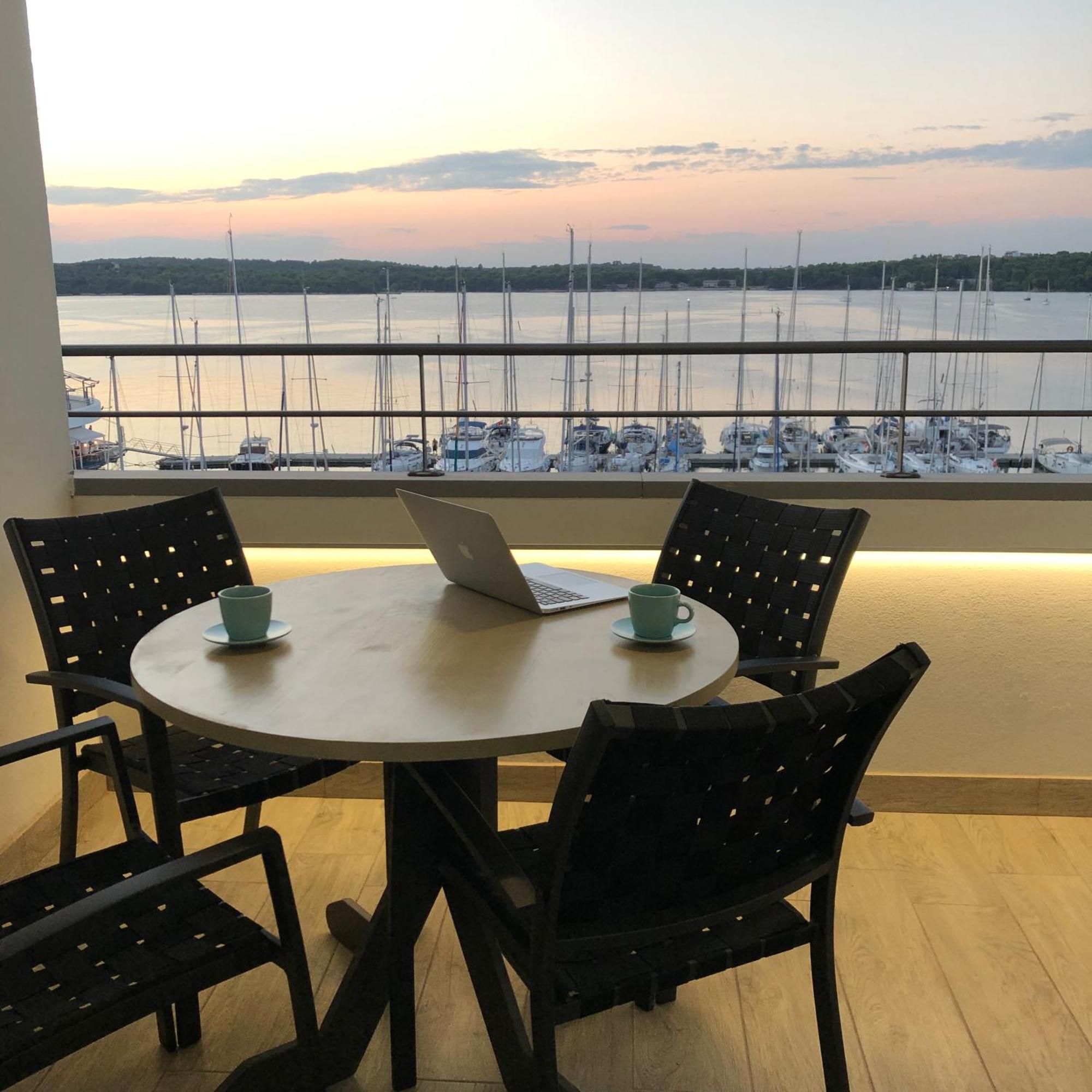 Pula Center Seaview Apartment Eksteriør billede