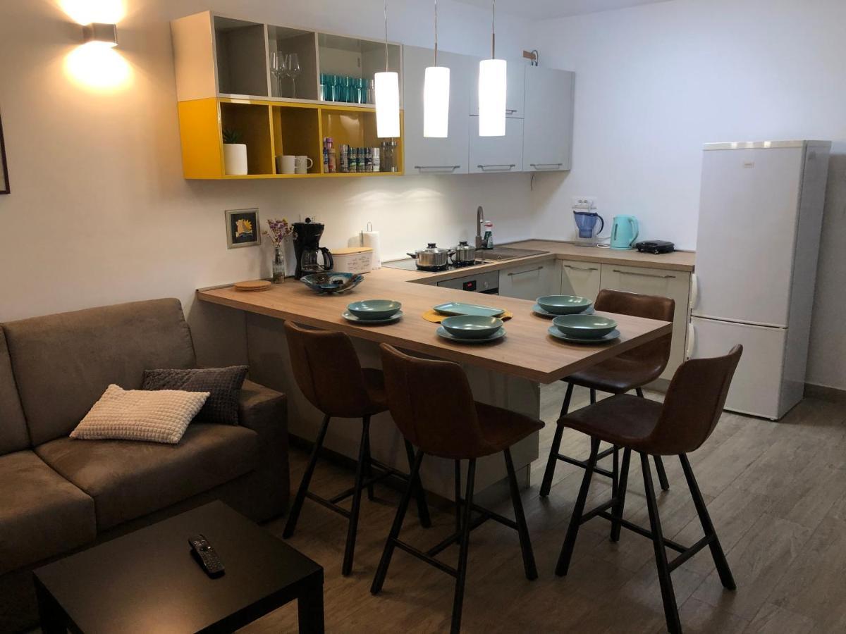Pula Center Seaview Apartment Eksteriør billede